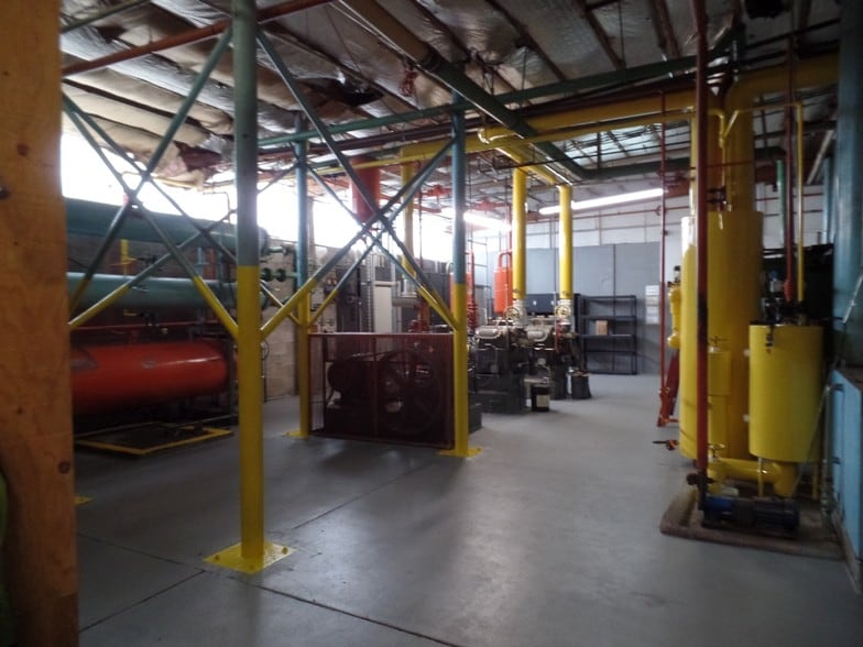 More Photos Of 107 N Wapato Ave, Wapato Warehouse For Lease