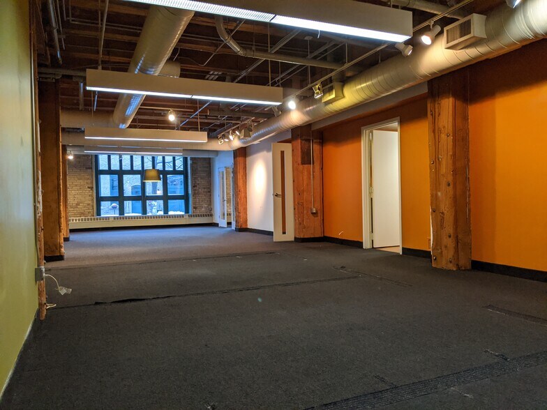 More Photos Of 400 N 1st St, Minneapolis Loft Creative Space For Sale