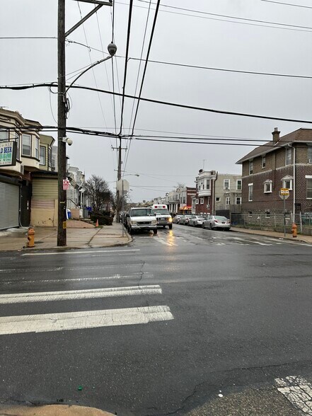 More Photos Of 5801 Christian St, Philadelphia Office Residential For Lease