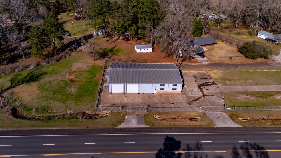 More Photos Of 169 Carol Dr, Pollok Flex For Sale