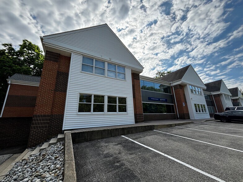 More Photos Of 645 Baltimore Annapolis Blvd, Severna Park Office For Sale