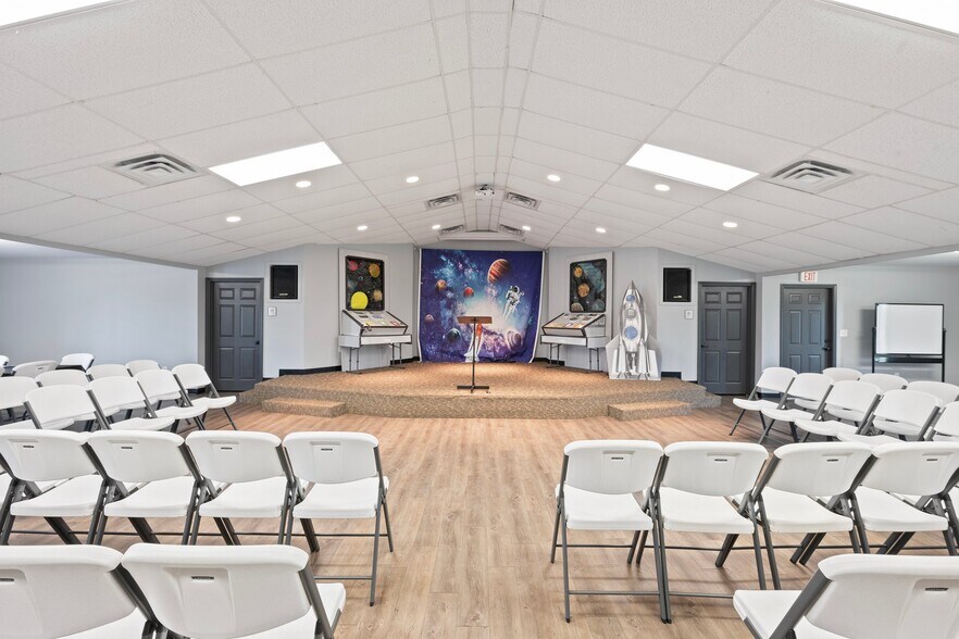 More Photos Of 13107 State Highway 30, College Station Religious Facility For Sale