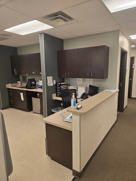 More Photos Of 2098 Teron Trace, Dacula Office For Sale