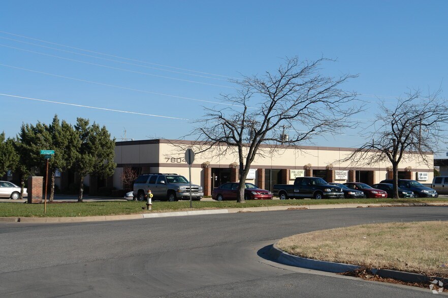 Primary Photo Of 7804 E Funston St, Wichita Office For Lease