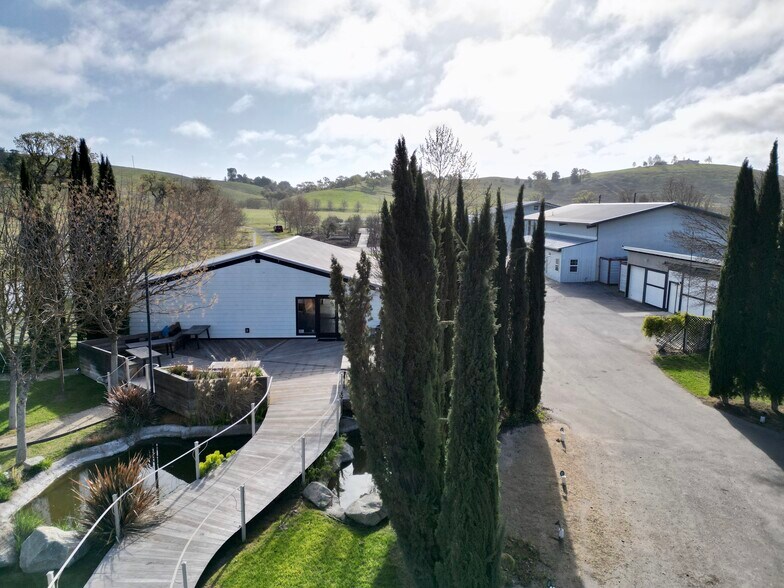 Primary Photo Of 1020 Penman Springs Rd, Paso Robles Winery Vineyard For Sale