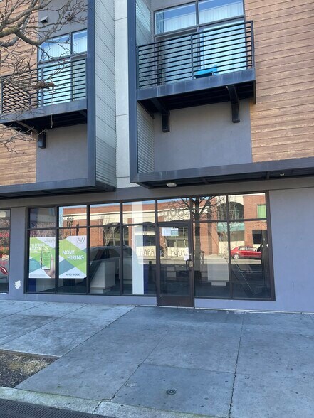 More Photos Of 506 E Weber Ave, Stockton Apartments For Lease