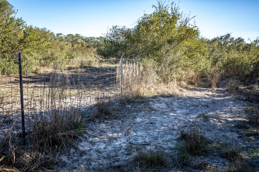 More Photos Of 6498 Highway 35 North, Rockport Land For Sale