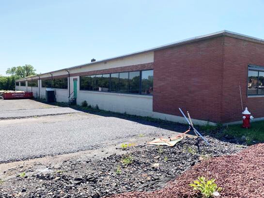 More Photos Of 93 Broadway, Menands Light Manufacturing For Sale