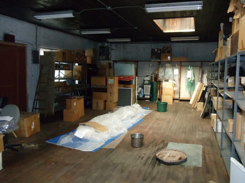 More Photos Of 72 Centre Ave, New Rochelle Storefront Retail Office For Sale