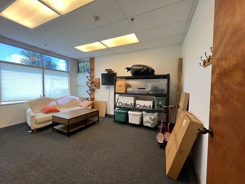 More Photos Of 1292 Humbracht Cir, Bartlett Warehouse For Sale