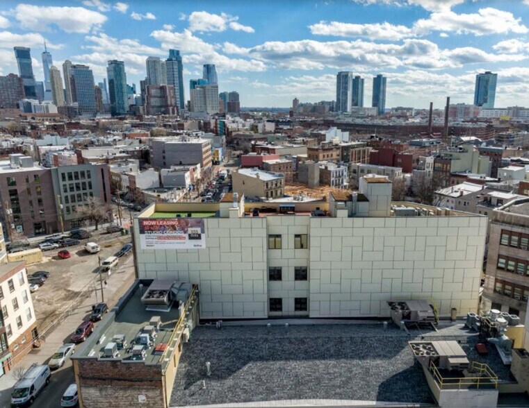 More Photos Of 333 Newark Ave, Jersey City Apartments For Lease