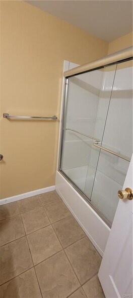 More Photos Of 205-274 Robert Dr, Syracuse Apartments For Sale