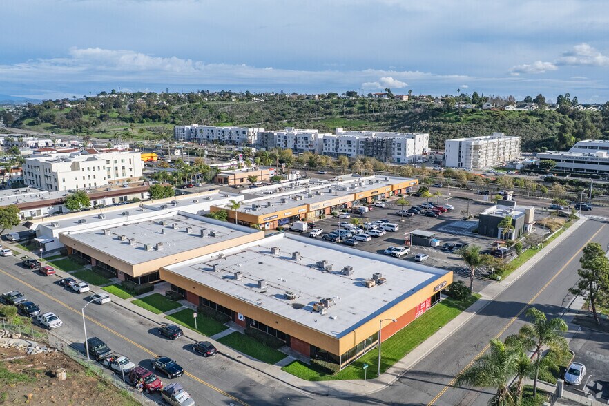 More Photos Of 1906 Oceanside Blvd, Oceanside Storefront For Lease