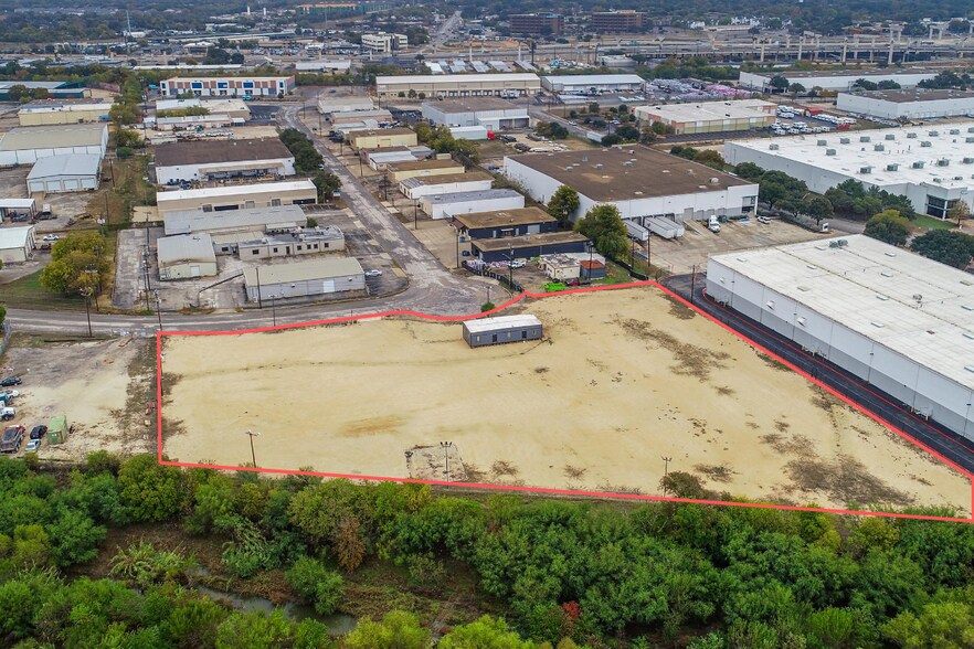 More Photos Of 9711 Cobb St, San Antonio Land For Lease