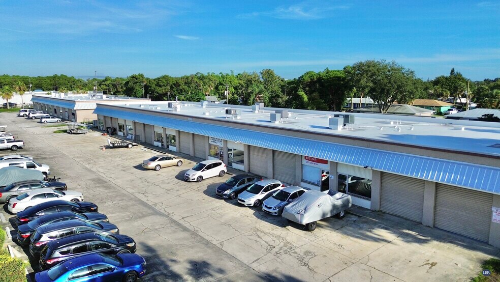 More Photos Of 2860-2870 NE Kirby Cir, Palm Bay Flex For Lease