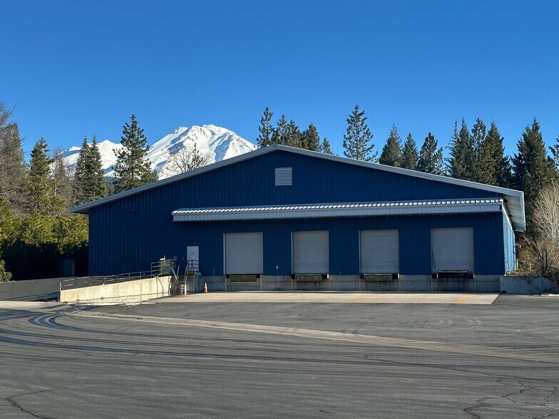 Primary Photo Of 4015 S Old Stage Rd, Mount Shasta Distribution For Lease