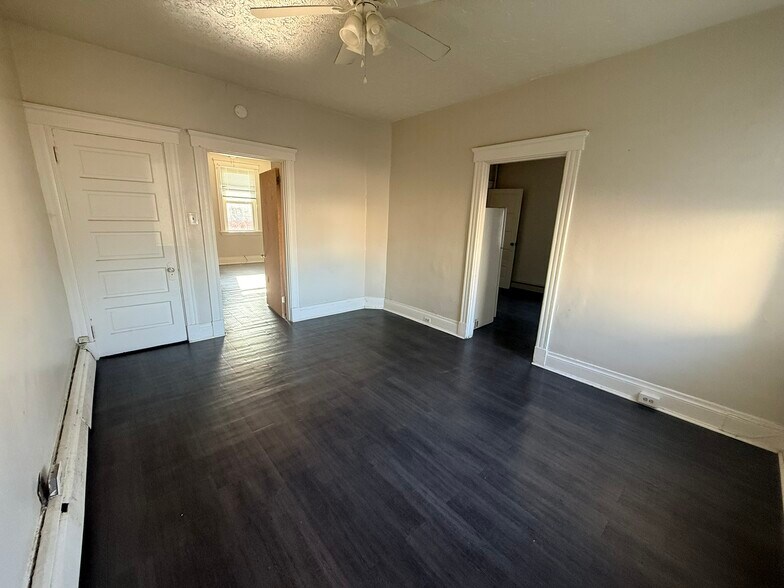 More Photos Of 1762 Cleveland Ave, Norwood Apartments For Sale