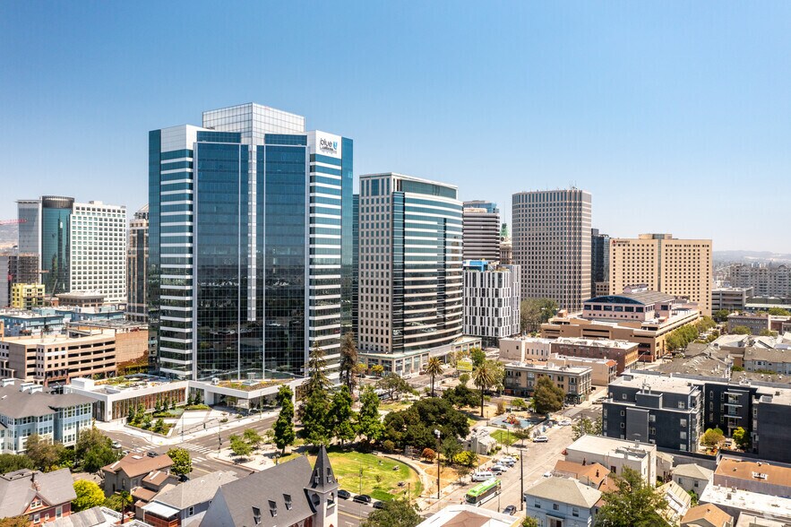 More Photos Of 1111 Broadway, Oakland Office For Lease