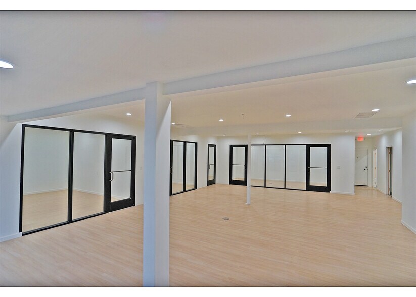More Photos Of 1201 W Lincoln Ave, Yakima Office For Sale