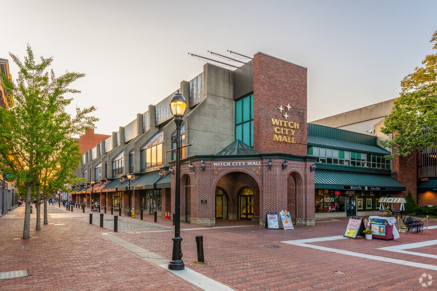 Primary Photo Of 2 East India Sq, Salem Storefront Retail Office For Lease