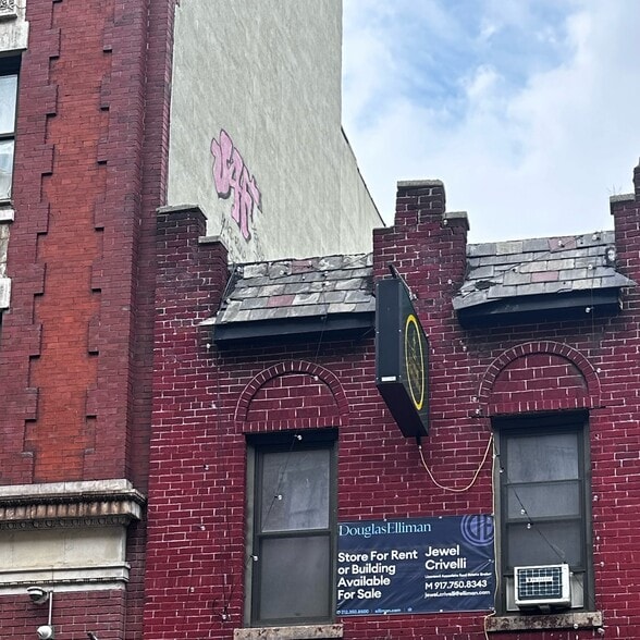 Primary Photo Of 245 S 1st St, Brooklyn Restaurant For Sale