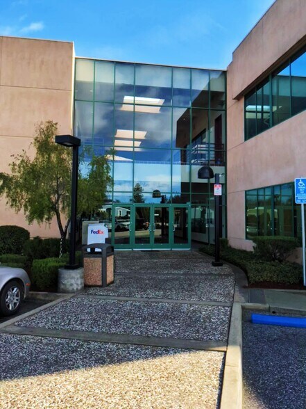 More Photos Of 108 Whispering Pines Dr, Scotts Valley Medical For Lease