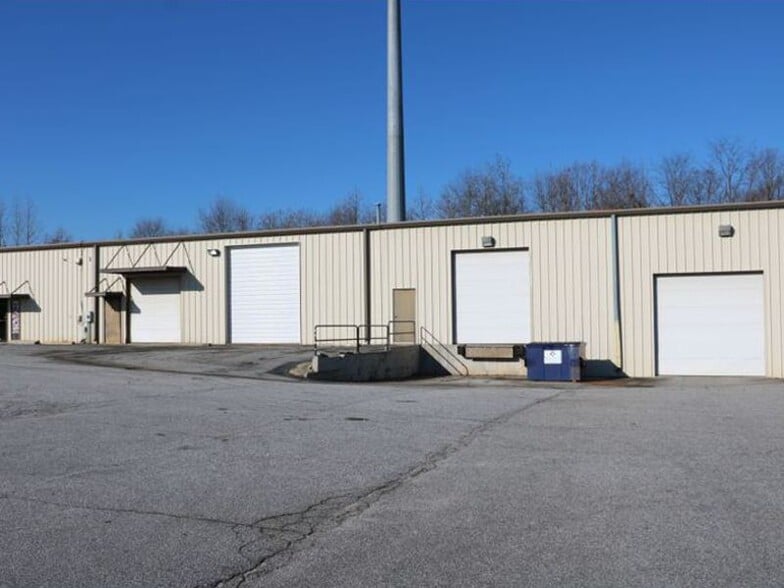 Primary Photo Of 5205 Old Buncombe Rd, Greenville Warehouse For Lease