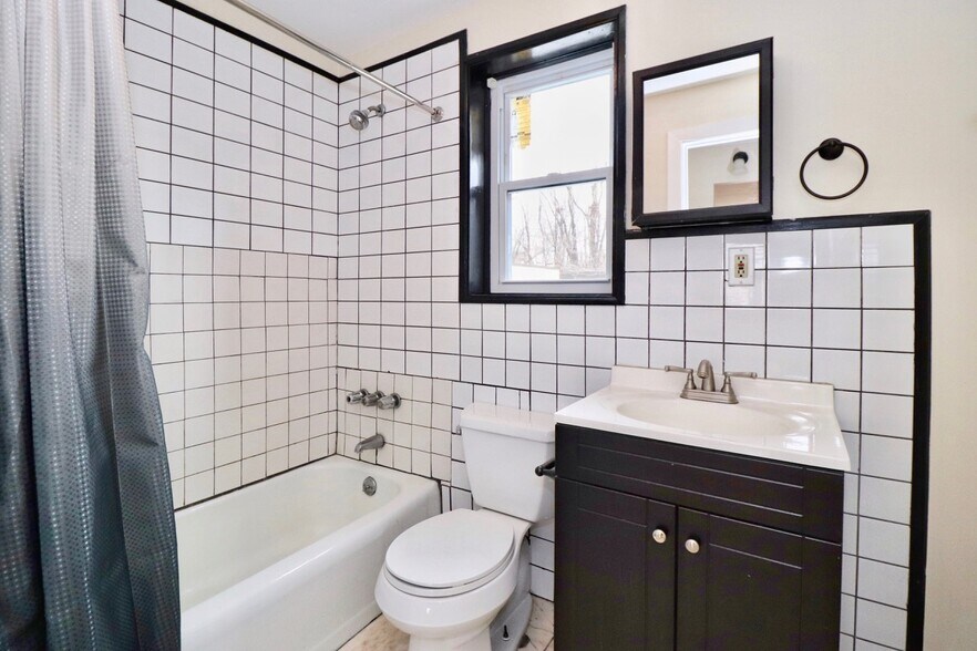 More Photos Of 318 5th St, Jersey City Apartments For Sale