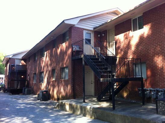 More Photos Of 2400 Beverly Hills Dr, Atlanta Apartments For Sale