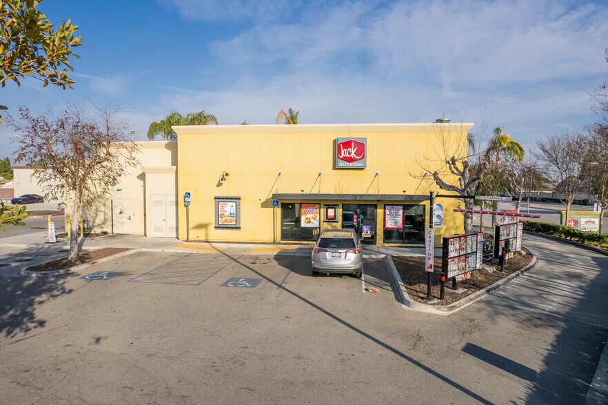 More Photos Of 11102 Brimhall Rd, Bakersfield Fast Food For Sale