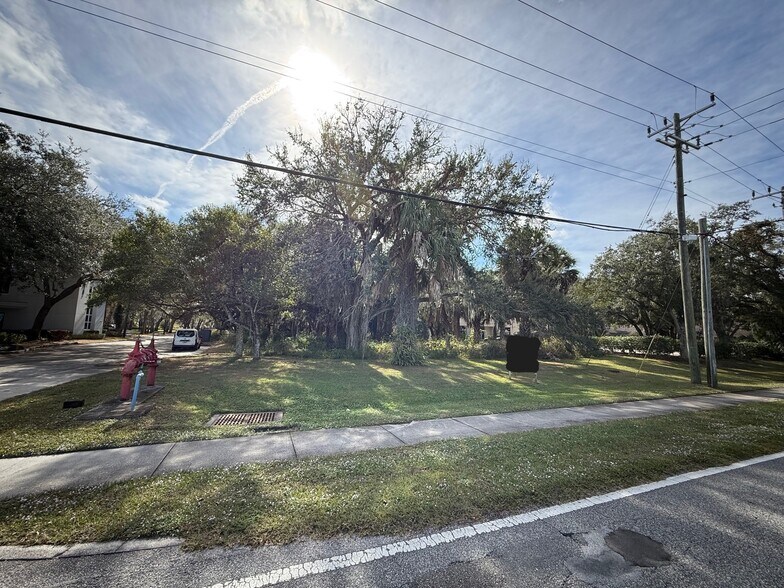 More Photos Of Hibiscus Blvd, Melbourne Land For Sale