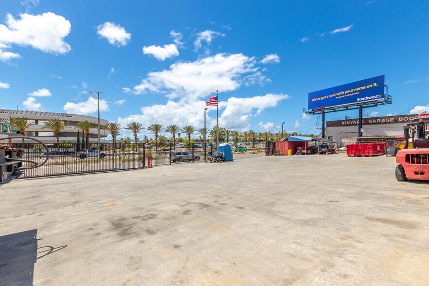 More Photos Of 3571 Pacific Hwy, San Diego Contractor Storage Yard For Sale