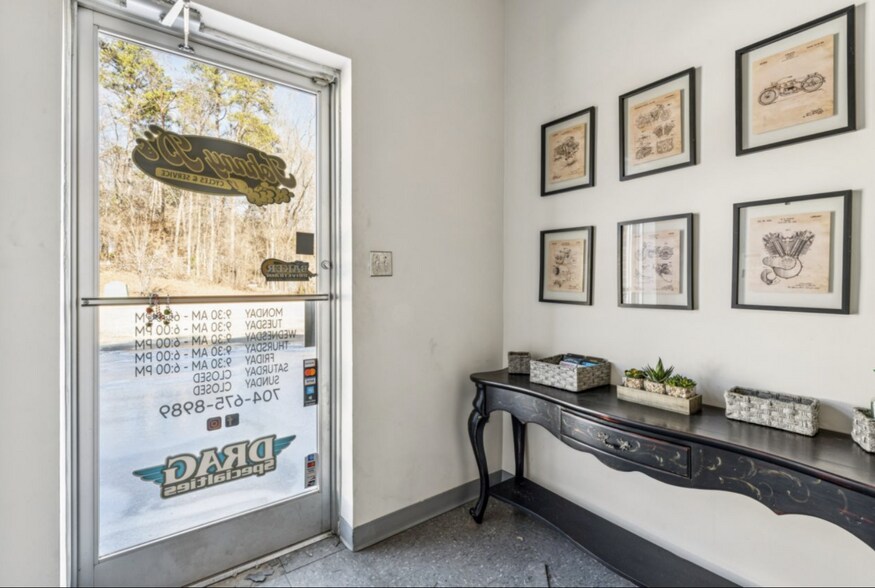 More Photos Of 1222 Hardin Rd, Dallas Flex For Lease