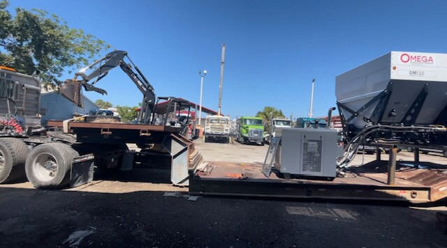 More Photos Of 2700 Evans Ave, Fort Myers Light Manufacturing For Sale