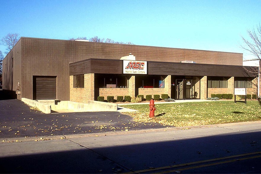 Primary Photo Of 36080-36082 Industrial Rd, Livonia Warehouse For Sale