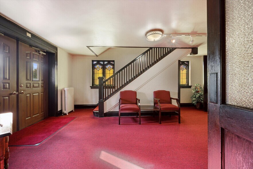 More Photos Of 725 Navarre Ave, Toledo Religious Facility For Sale