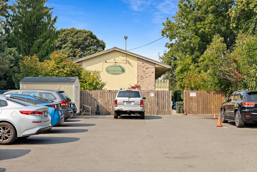 More Photos Of 739 S 3rd Ave, Kent Apartments For Sale