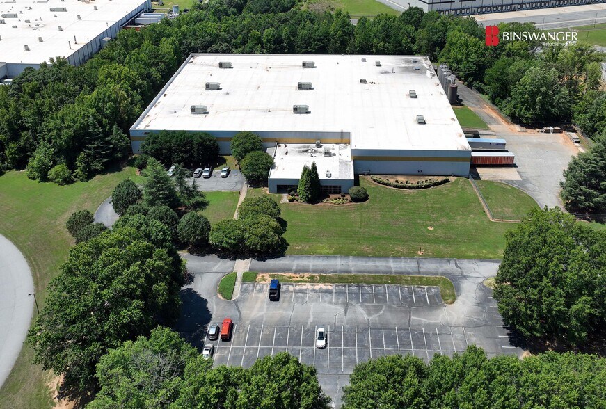 More Photos Of 1 Commerce Dr, Gaffney Manufacturing For Lease