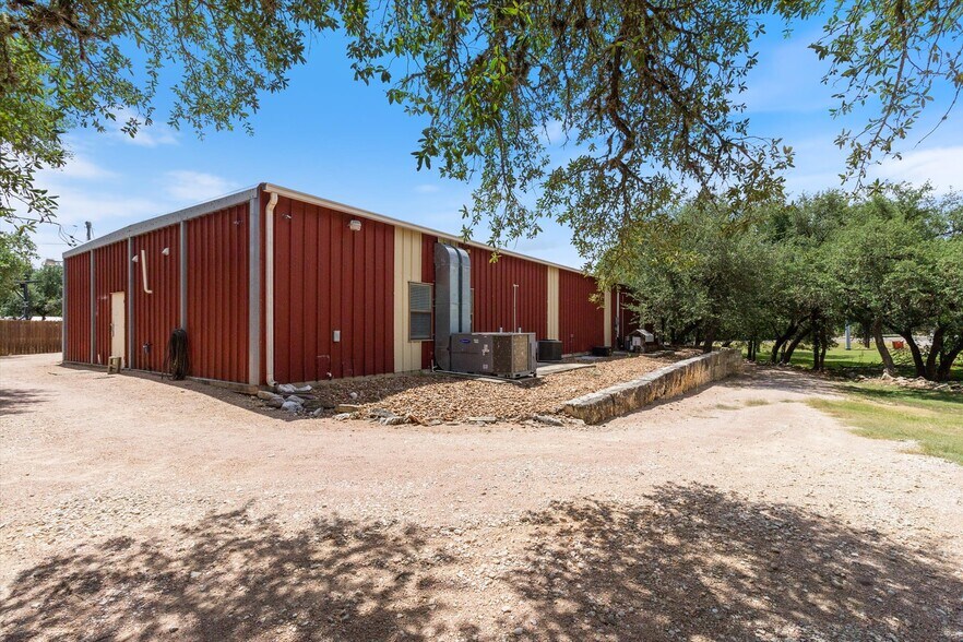 More Photos Of 2108 Ranch Road 12, San Marcos General Retail For Sale