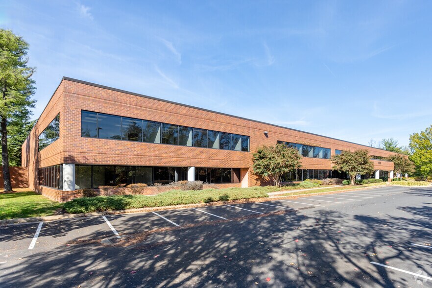 More Photos Of 8500 Cinder Bed Rd, Lorton Flex For Lease