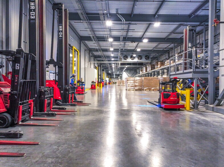 More Photos Of 1900 Peru Dr, Sparks Refrigeration Cold Storage For Lease