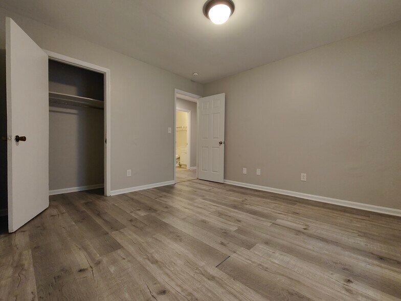 More Photos Of 520 Keen St, Rocky Mount Multifamily For Sale
