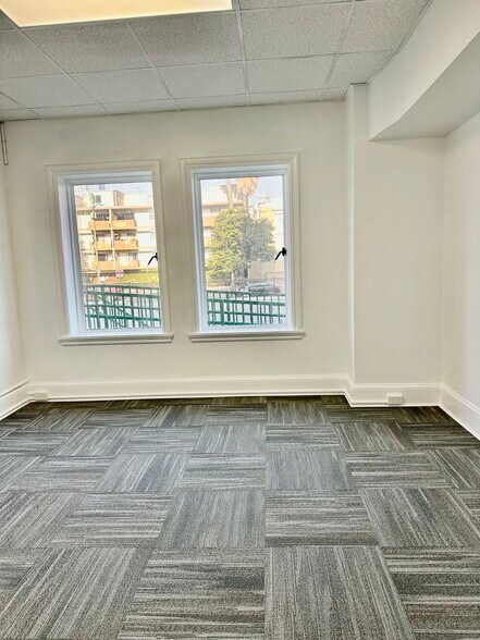 More Photos Of 1547 Lakeside Dr, Oakland Religious Facility For Sale