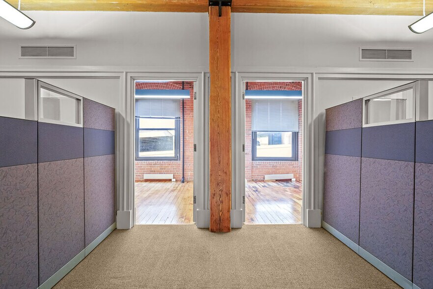 More Photos Of 55 Pine St, Providence Office For Sale