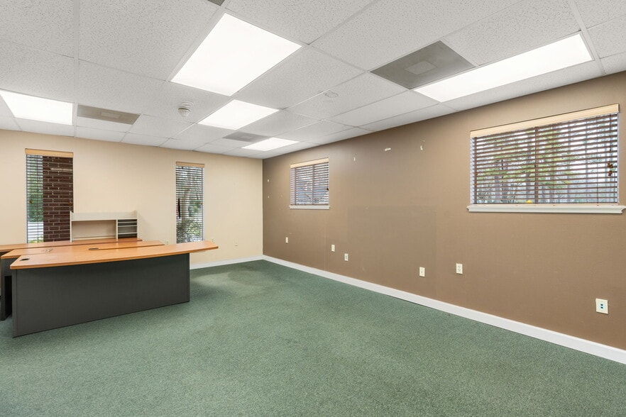 More Photos Of 2200 Sciaaca Rd, Spring Office For Sale