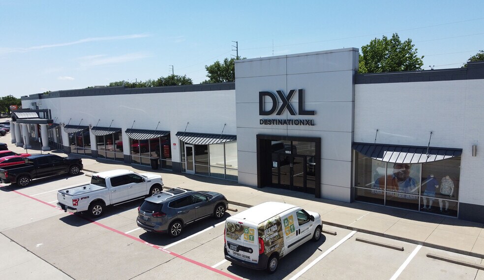 More Photos Of 2403 S Stemmons Fwy, Lewisville General Retail For Lease