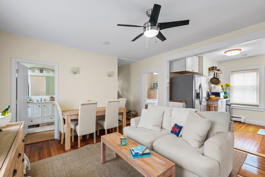 More Photos Of 13 Dean Ave, Newport Apartments For Sale