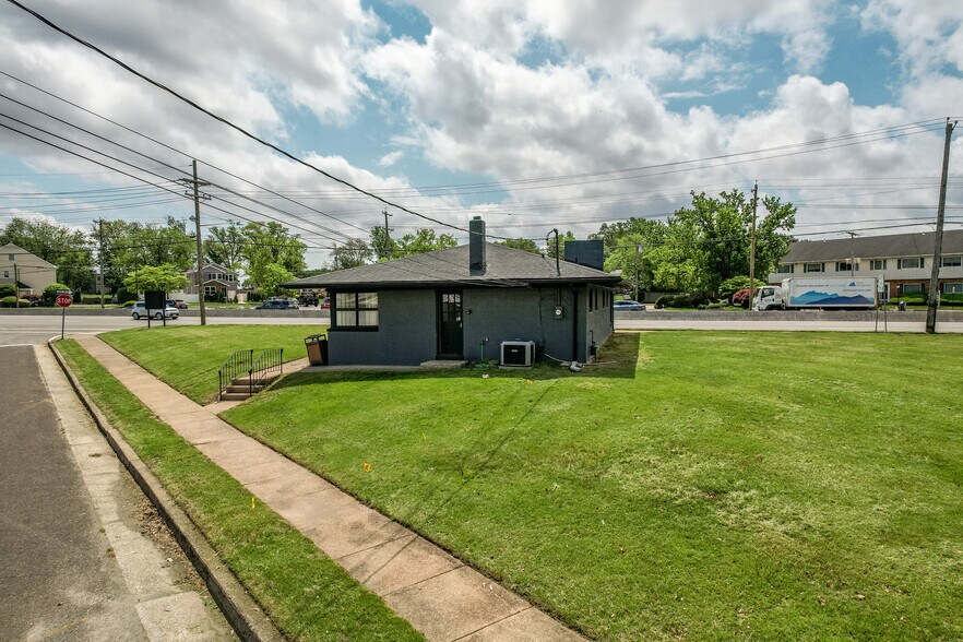More Photos Of 5439 Route 38, Pennsauken Medical For Sale