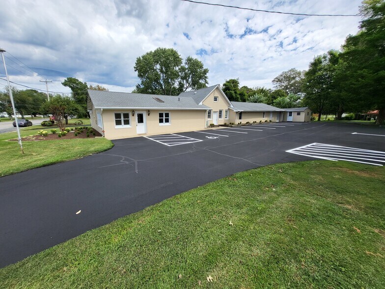 More Photos Of 320 Glebe Rd, Easton Office For Lease