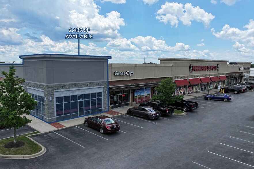 More Photos Of 12975 Shelbyville Rd, Louisville Unknown For Lease